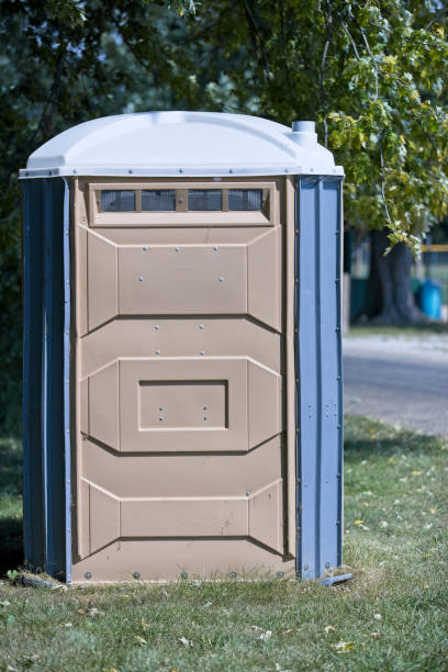 Best Portable restroom trailer rental  in Ladysmith, WI